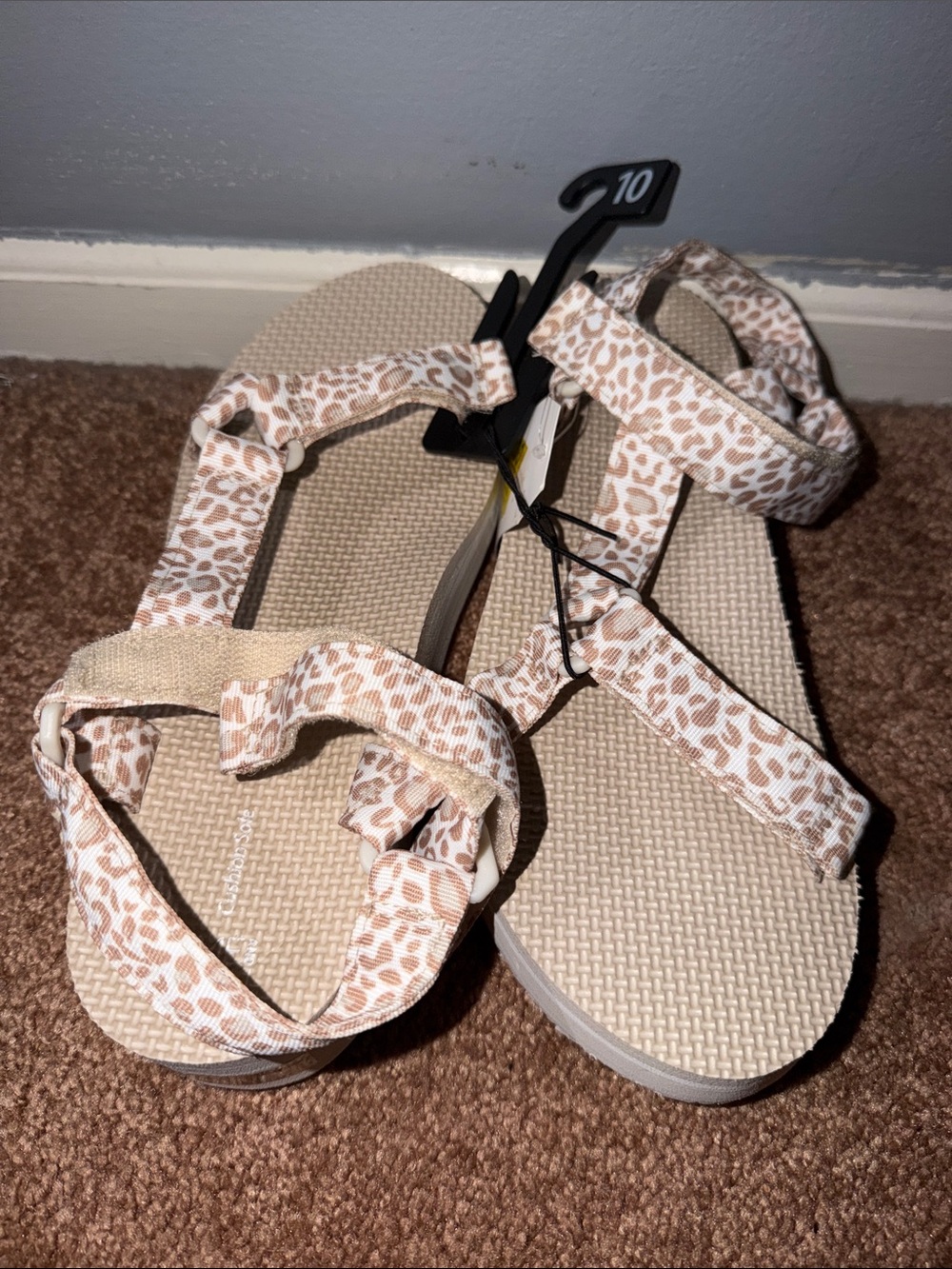 Women’s Leopard Print Strappy Comfort Sandals - Beige